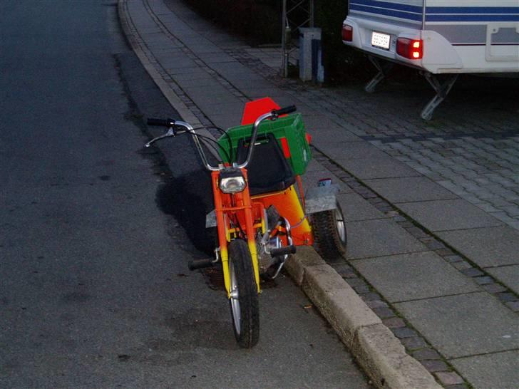 Puch maxi 3HJULET /TEAM FIBÆK/ billede 1