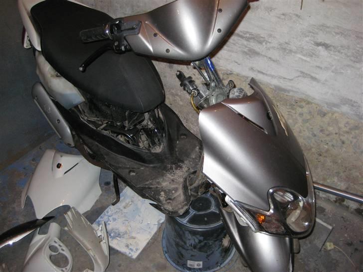 Yamaha Jog R Solgt :) billede 1