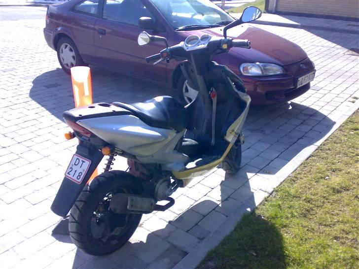 Yamaha Aerox LC DD solgt - 26/3-08 billede 9