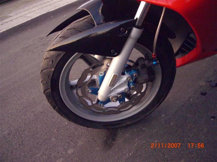 Yamaha jog R (solgt) billede 4