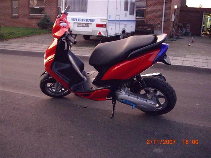 Yamaha jog R (solgt) billede 7
