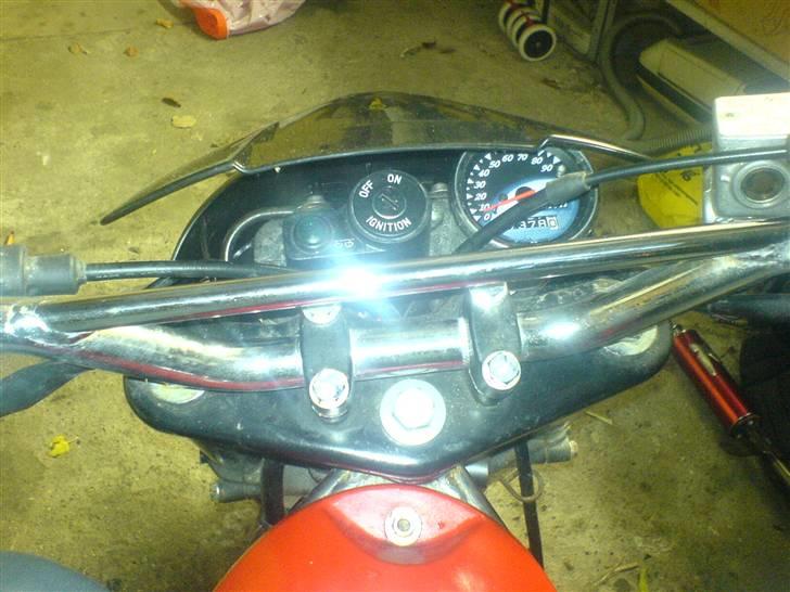 Suzuki street magic -Solgt- billede 7