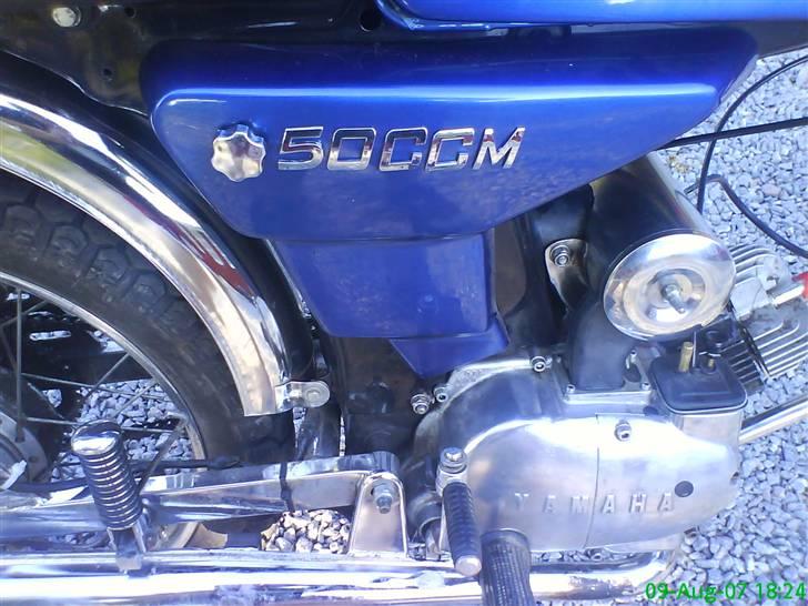 Yamaha BYTTET TIL SPEED FIGHT  - side skjoldet 50 ccm heh :) billede 5