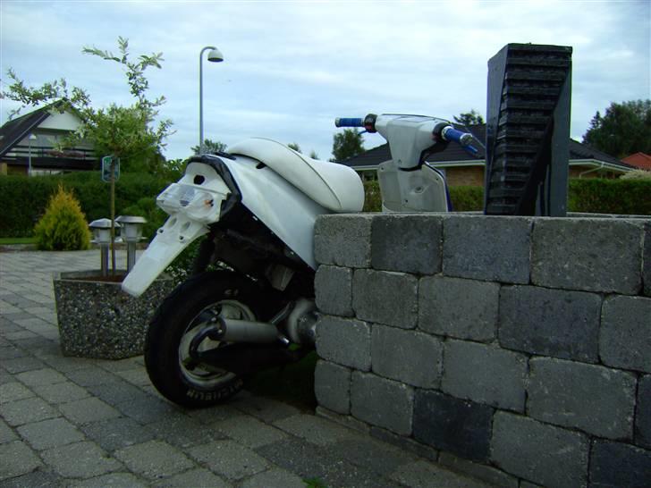 Yamaha jog  Solgt billede 4