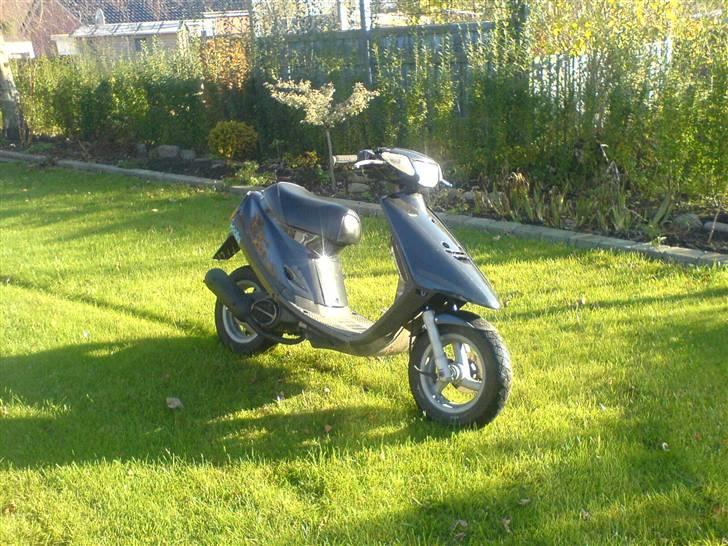 Yamaha JOG FS ( solgt ) - som den står nu 04-11-07 billede 9