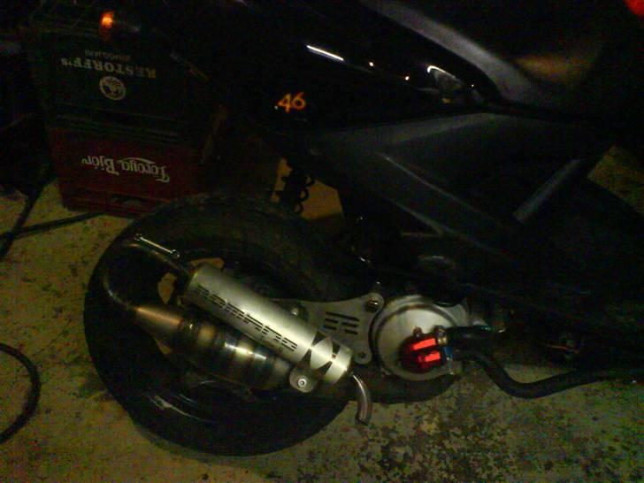 Yamaha aerox evo2 dd. byttet  - romano type r billede 1