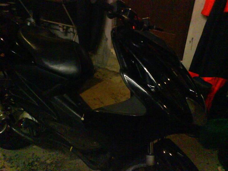 Yamaha aerox evo2 dd. byttet  billede 2