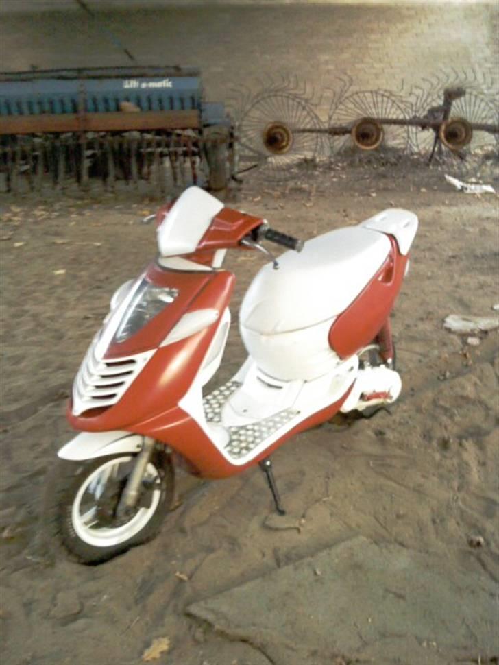 Aprilia Sonic - BYTTET FOR RMX billede 4