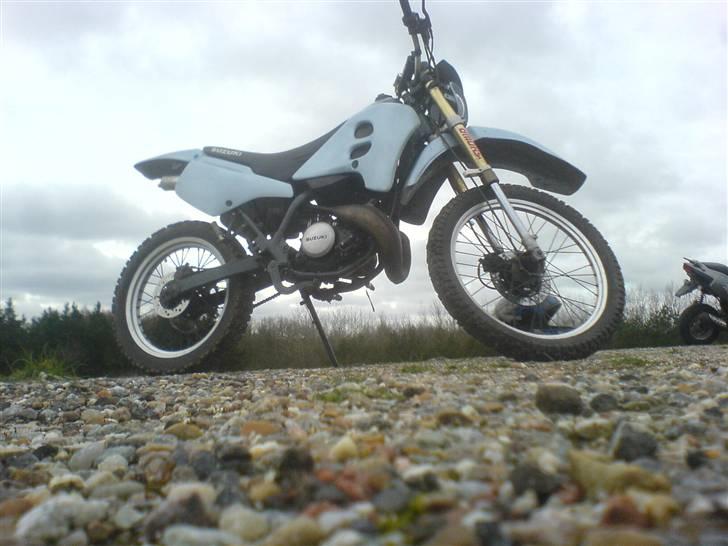 Suzuki RMX (Solgt) billede 5