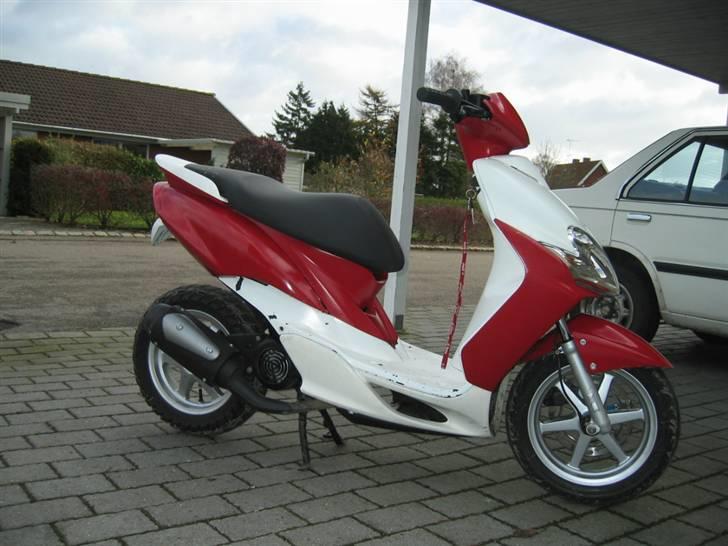 Yamaha Jog R - solgt for 7500 kr billede 2