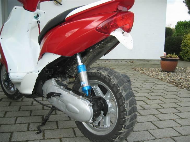 Yamaha Jog R - solgt for 7500 kr billede 3