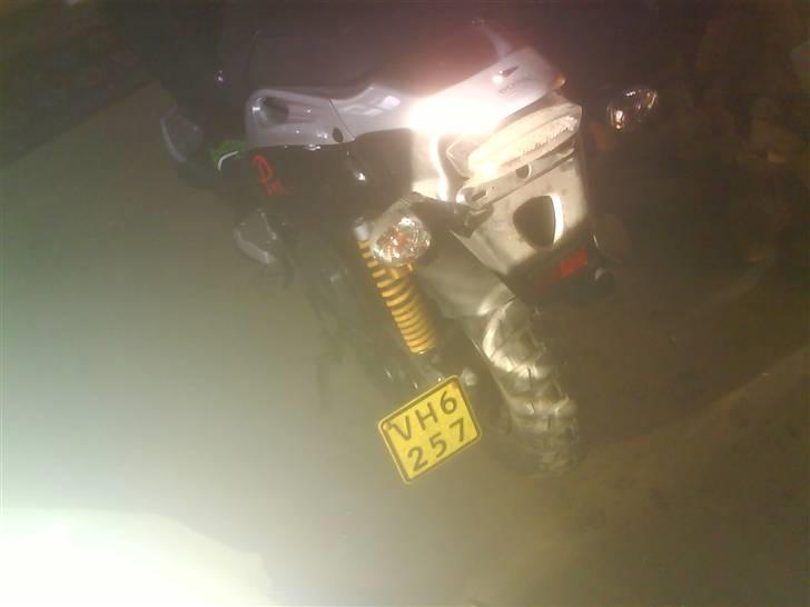 PGO Pmx Naked billede 17