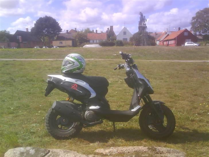 PGO Pmx Naked billede 19