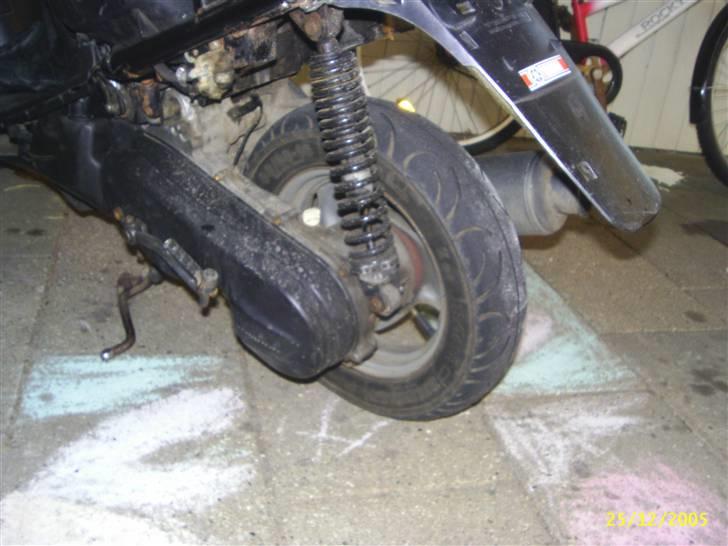 Yamaha jog space//Solgt// Miss u - hævet stødæmper:P fra en sonic.. sidder meget bedre billede 7