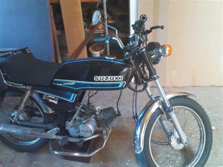 Suzuki Samurai DM50 2-gear SOLGT billede 1