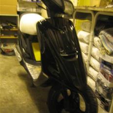 Yamaha ¬ » Jog AS - SOLGT!