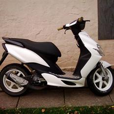 Yamaha Jog R lc Solgt