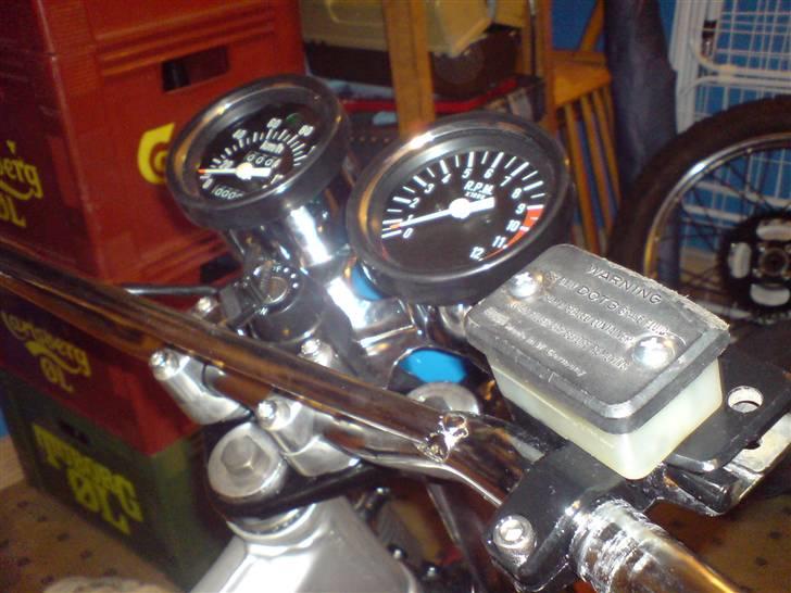 Yamaha solgt / farvet sort billede 5