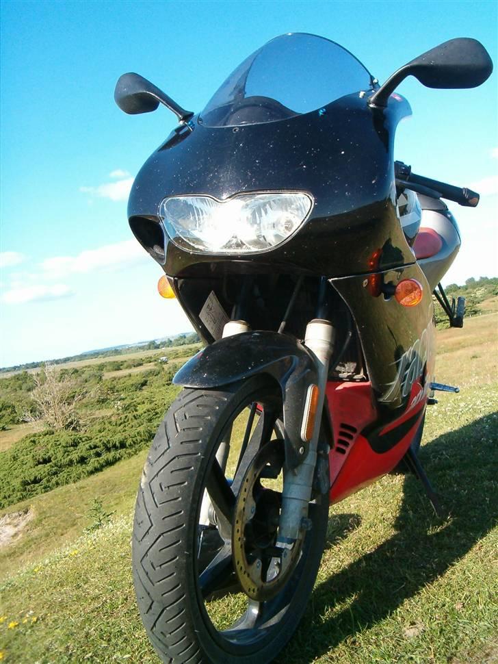 Aprilia *Smadret 17/8* Rs 50 billede 2