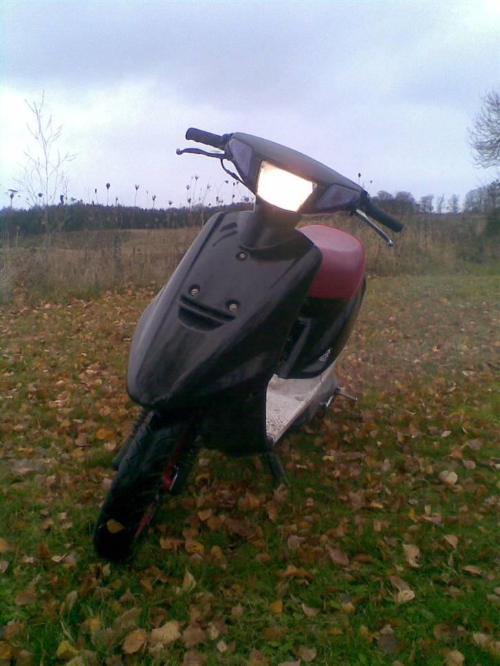 Yamaha jog as solgt billede 1