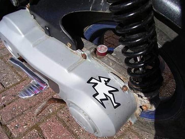 Aprilia Sonic solgt - Billledet er lånt af den gammel ejer! Får snart nye. billede 4