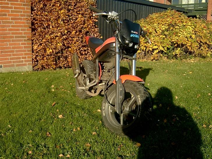 Suzuki Street Magic SOLGT! - Som den så ud inden projektet , blir forhåbentlig kønere . billede 2