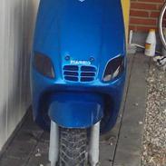 Piaggio Zip. <SOLGT>