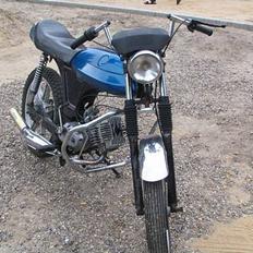 Puch Monza Juvel Sooolgt :) .
