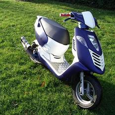 Aprilia Sonic NY på SIDSTE BILLED