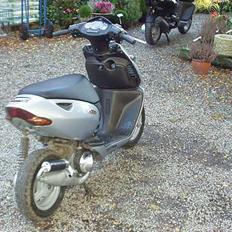 Aprilia Sonic