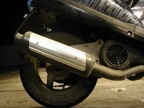 Yamaha Jog*stjålet*  billede 5
