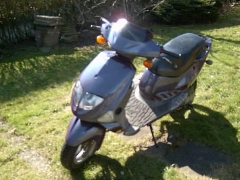 PGO Dr. big byttet til  R M X - flot hva... ka godt li det med solen... bare syndt at det er uskarpt billede 3