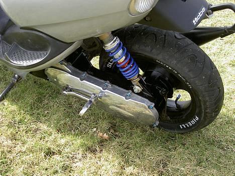 Yamaha Neos - Højglans. MUMS. Og se lige min lille detalje med KAPSLEN (krudtugle) der  billede 6