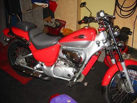 Aprilia Classic > > > SOLGT < < < - Set fra højre billede 3