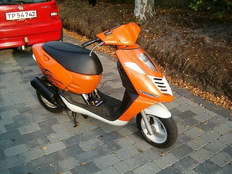 Aprilia  - Sonic billede 2