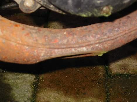 CPI Hussar {solgt} - Det er så hva der sker når Gashåndtaget sætter sig fast og man ik kan nå at stoppe før man lander i en busk!!!  billede 10