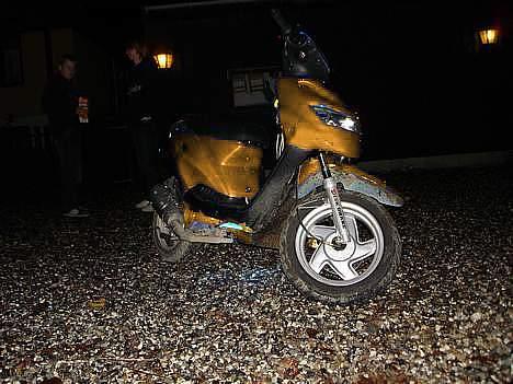 CPI Popcorn - Denne farve skal min scooter lakeres i.. orange ting ;D billede 6