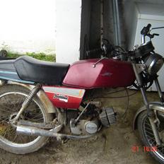 Suzuki samurai solgt