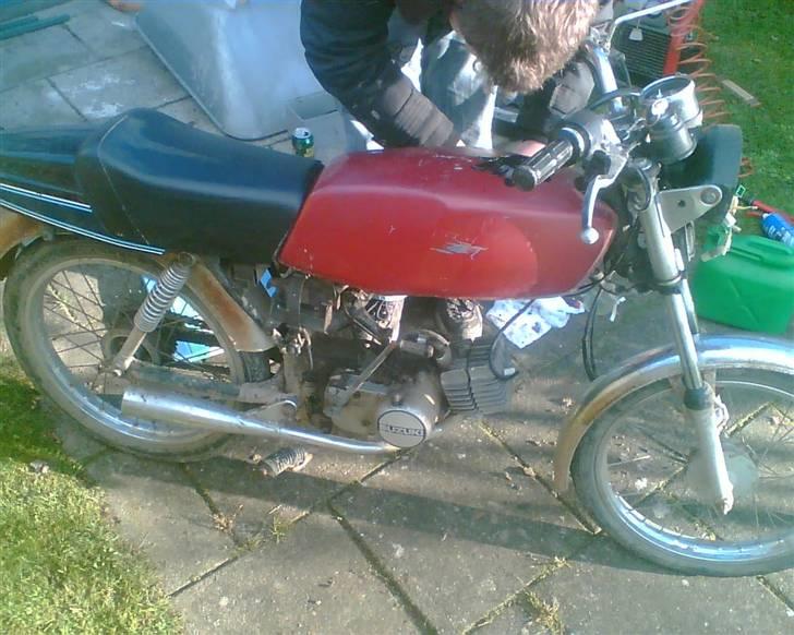 Suzuki samurai solgt billede 5