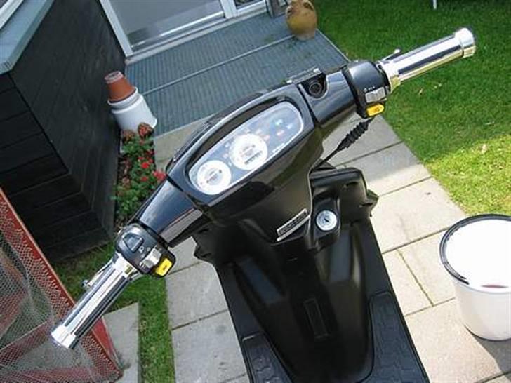 PGO hot 50, SOLGT billede 5