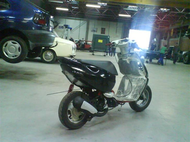 Aprilia Sonic. (Solgt) billede 9