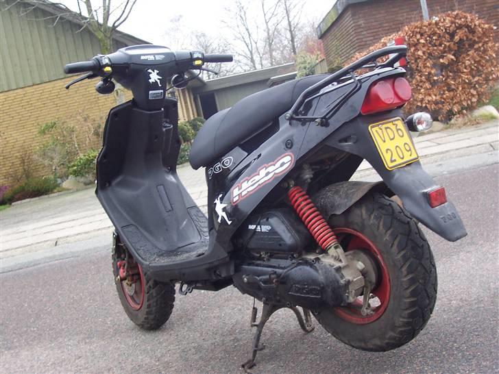 PGO Hot 50 - Årh hvaad? billede 3