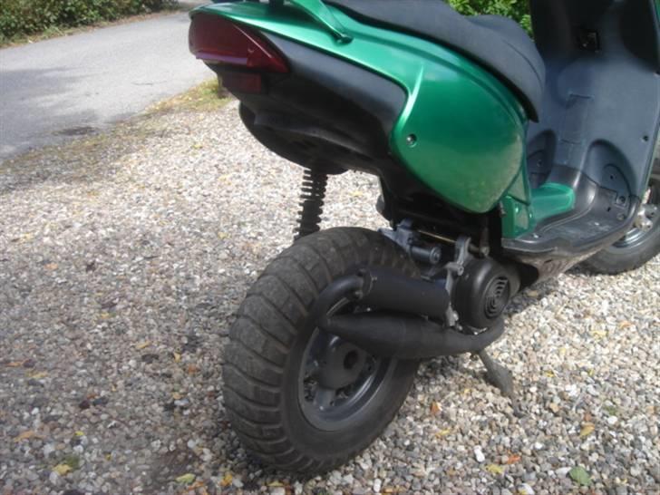 Aprilia Rally (Solgt) - Technigas udstødning, grundsleben og nymalet billede 2