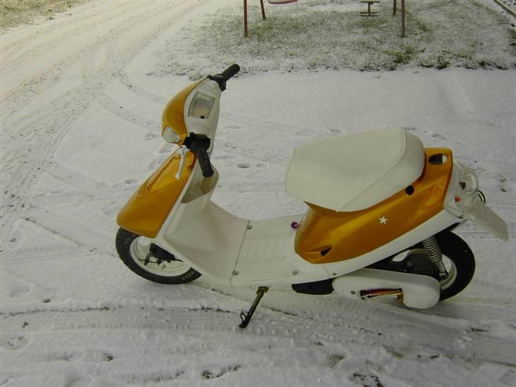 Yamaha jog (stjernen) SOLGT billede 4