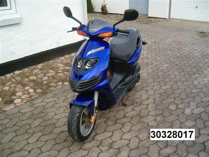 Suzuki Katana AY 50 billede 2