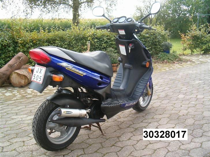 Suzuki Katana AY 50 billede 3