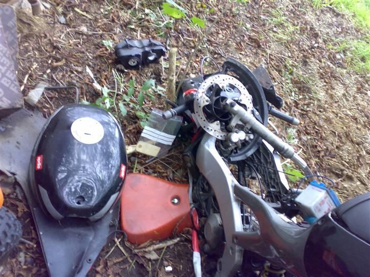 Aprilia *Smadret 17/8* Rs 50 billede 10