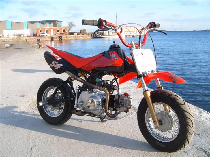 Moff crf 70 cc kopi " SOLGT" - moff pitbike street freestyle crf kopi 70cc billede 3