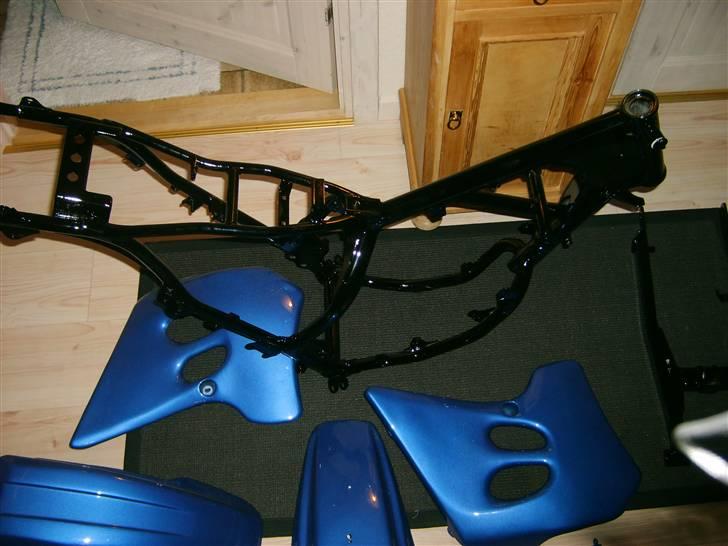 Suzuki RMX(PROJEKT) - stellet lige kommet hjem fra maler billede 16