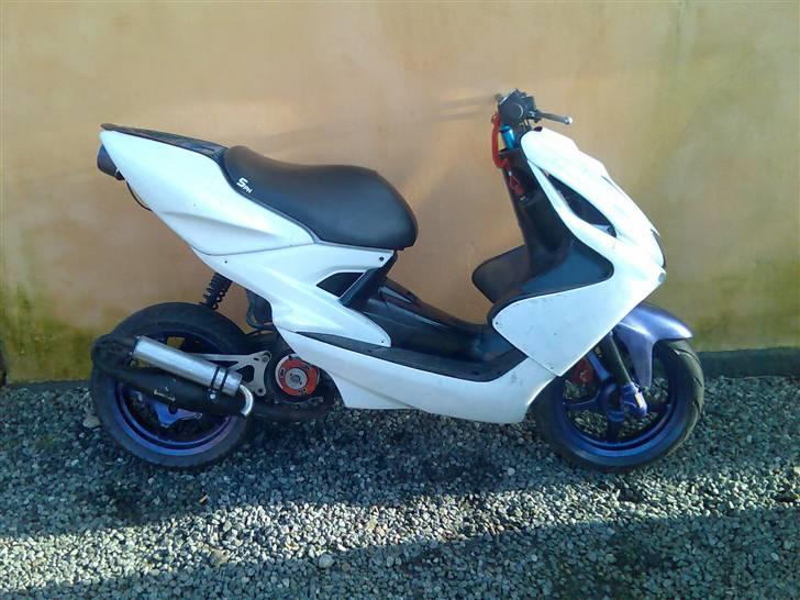 Yamaha aerox billede 2